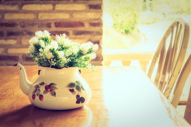 Vazo bitki dekorasyon açık Manzaralı