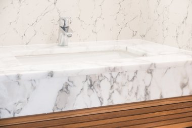 Faucet ve banyo lavabo