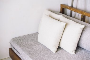 Kanepe dekorasyon yastık