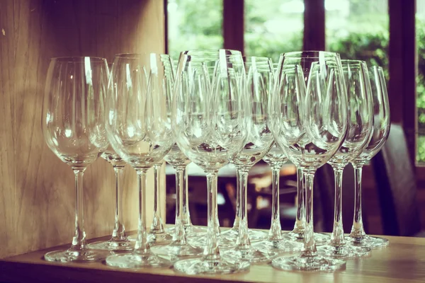 Verres à vin vides — Photo