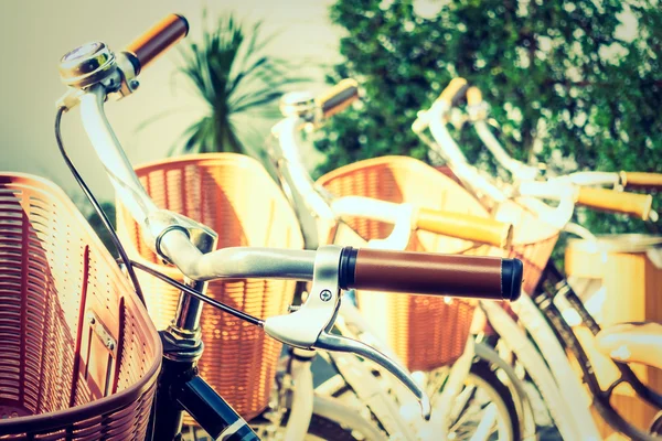 오래 된 빈티지 자전거 — 스톡 사진
