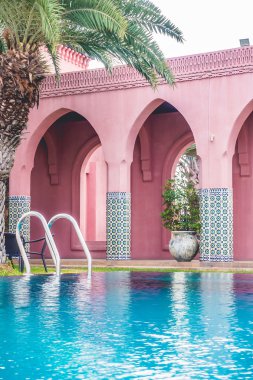 Fas tarzı mimarisiyle