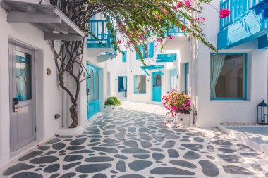 Santorini ve Yunanistan tarzı ile güzel mimari