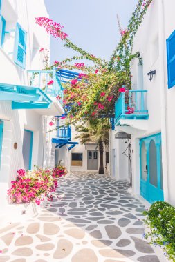 Santorini ve Yunanistan tarzı ile güzel mimari