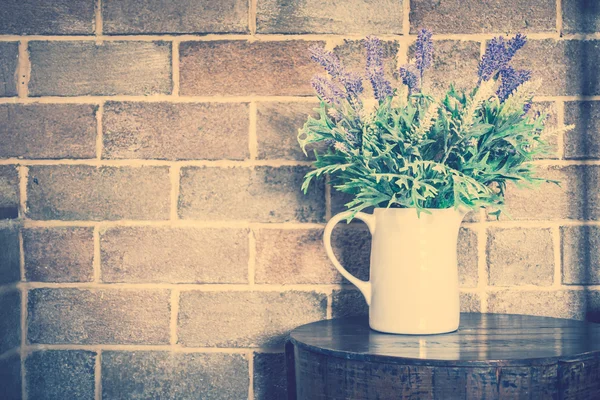 Beautiful flowers in Vase — Stock Photo, Image