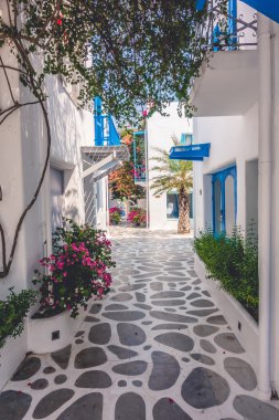 Santorini ve Yunanistan tarzı ile güzel mimari