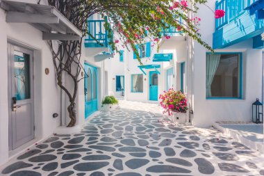 Santorini ve Yunanistan tarzı ile güzel mimari