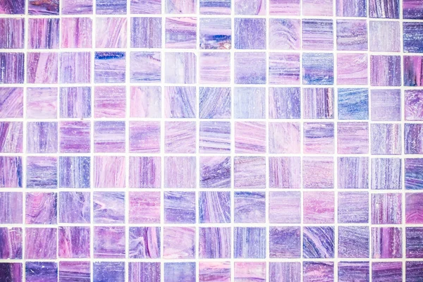 Mur de tuiles violet — Photo