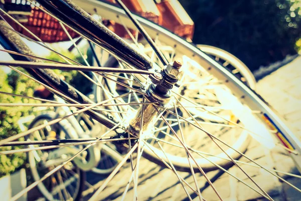 Μεταλλικούς τροχούς ποδηλάτων — Φωτογραφία Αρχείου