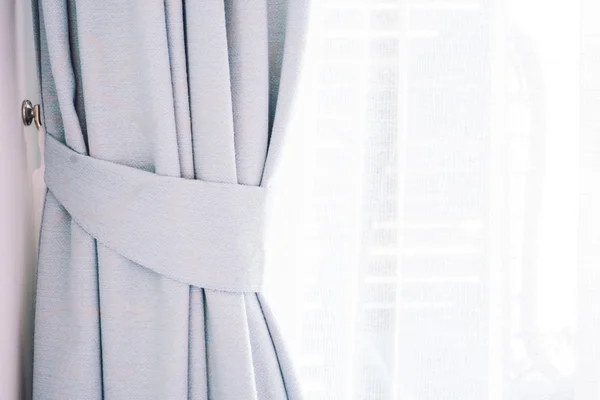 漂亮的窗帘装饰 — 图库照片
