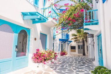 Santorini ve Yunanistan tarzı ile güzel mimari