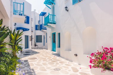 Santorini ve Yunanistan tarzı ile güzel mimari