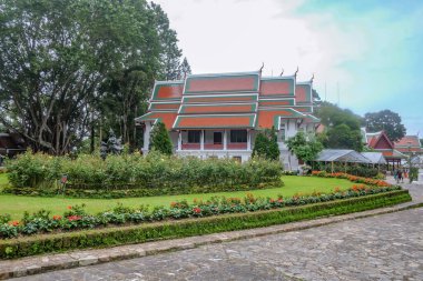 Chiang Mai / Tayland - 16 Temmuz 2016: Phu phing sarayında Meçhul Turistler