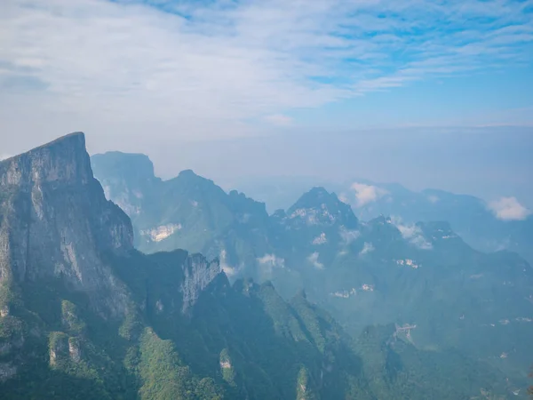 Bella Vista Sul Monte Tianmen Con Cielo Limpido Nella Città — Foto Stock