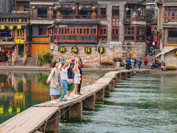 Fenghuang Hunan China Października 2018 Niezaznajomiony Widokiem Krajobraz Starego Miasta — Zdjęcie stockowe