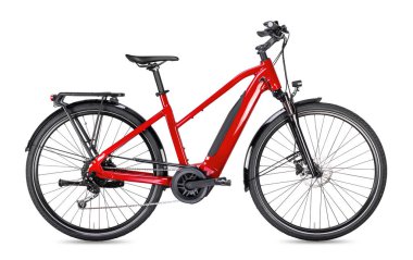 Kırmızı modern orta sürüş motorlu şehir turu ya da elektrikli motorlu bisiklet pedalı. Batarya motorlu motor beyaz arka planda izole edildi. Yenilik ulaşım kavramı.
