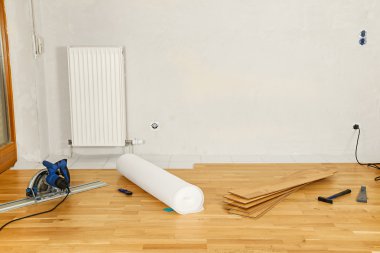 Parke zeminli boş düz