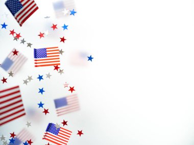 Eski ahşap arka planda Amerikan bayrağı, eski tarz, eski tarz. 