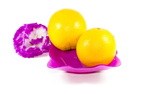 Frutas Naranjas Frescas en Tazón de Cristal — Foto de Stock