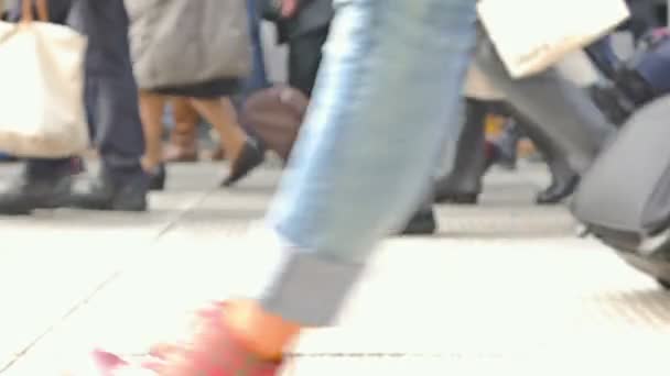 Blurred footage of people in airport — Stock Video