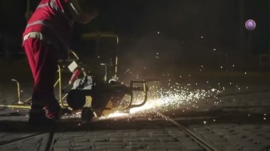 Avrupa beyaz adam raylar sabitleme