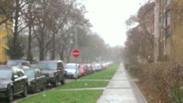 Eerste sneeuw Blizzard In Praag stad — Stockvideo