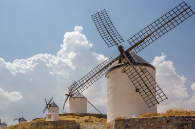 İspanyol yel değirmeni