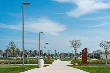 Doha, Katar - 9 Şubat 2021: Al Bidda Park Kaldırımı