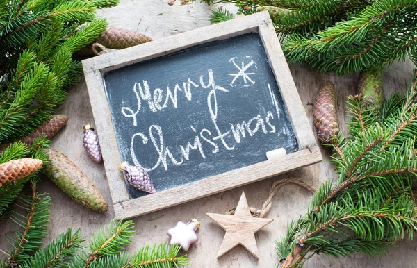 Jul bakgrund med fir trädgren — Stockfoto