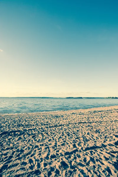 Playa Con Mar Azul Fondo — Foto de Stock