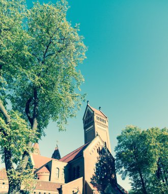 Minsk, Beyaz Rusya - 2 Ekim 2016: Katolik kilise Aziz Simon ve Helena (kırmızı Katolik Kilisesi), Minsk, Beyaz Rusya 