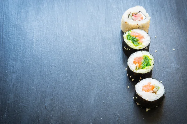 Sushi Sabroso Plato Sobre Fondo Acercan — Foto de Stock