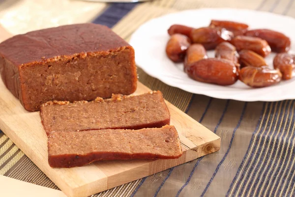 Dilimlenmiş tarihi hamur 