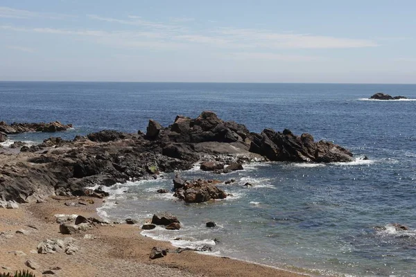 地中海的落基海岸 — 图库照片