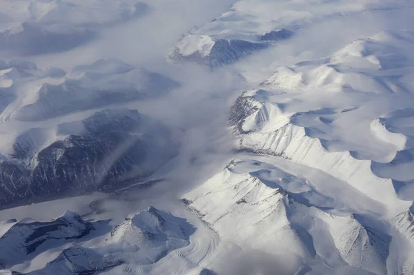 Vista Aérea Las Montañas Nieve —  Fotos de Stock