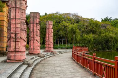 Corridor and decorative pillars by the outdoor water