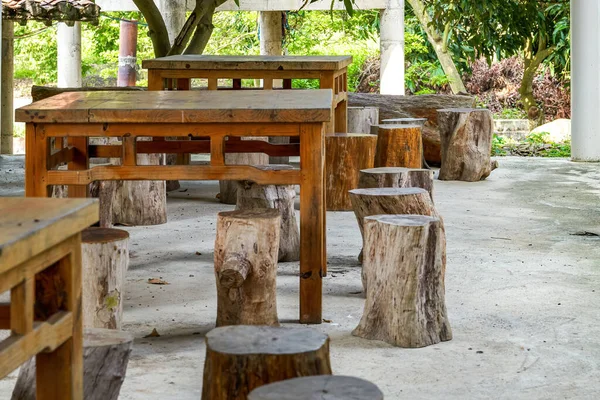 Agencement Des Tables Tabourets Bois Dans Ferme Rurale — Photo