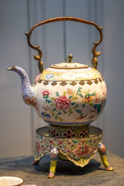 Close-up of a painted kettle teapot in Lingnan style, Guangdong, China
