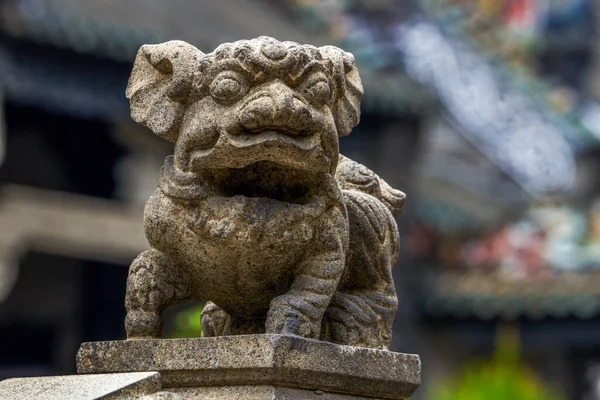 Een Voorgrond Van Een Stenige Leeuw Chen Clan Tempel Guangzhou — Stockfoto