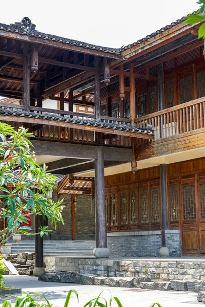 中国传统复古木造房屋 — 图库照片