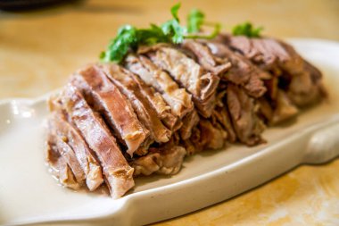 Lezzetli ve lezzetli Kuzey Çin 'den el yapımı koyun eti.