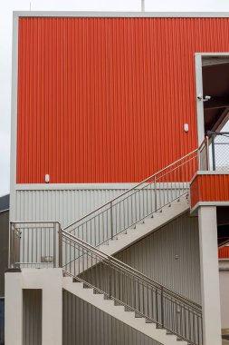 Renkli konteynır demir perade yapı taşları