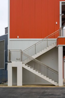 Renkli konteynır demir perade yapı taşları