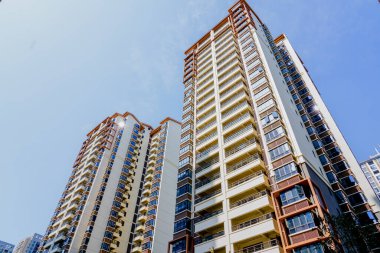 1 Çin 'de yeni inşa edilmiş yüksek katlı bir bina.