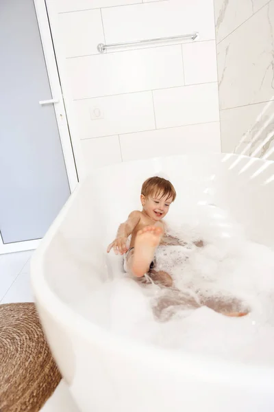 Little Boy Having Fun Taking Bubble Bath — Stock Photo, Image