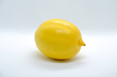 Doğal bir kireç, arka planda yakın plan. Taze narenciye. Yüksek kalite fotoğraf