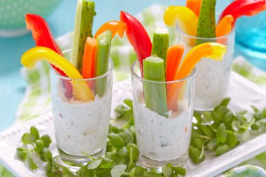 Yoğurt sebze Snacks