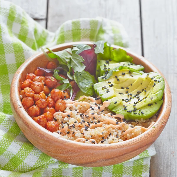 Sağlıklı kahvaltı için Quinoa kase — Stok fotoğraf