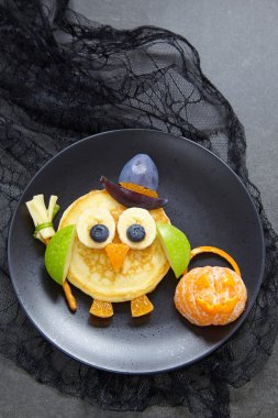 Cadılar Bayramı için baykuş krep