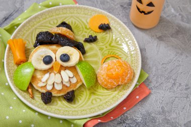 Cadılar Bayramı için baykuş gözleme